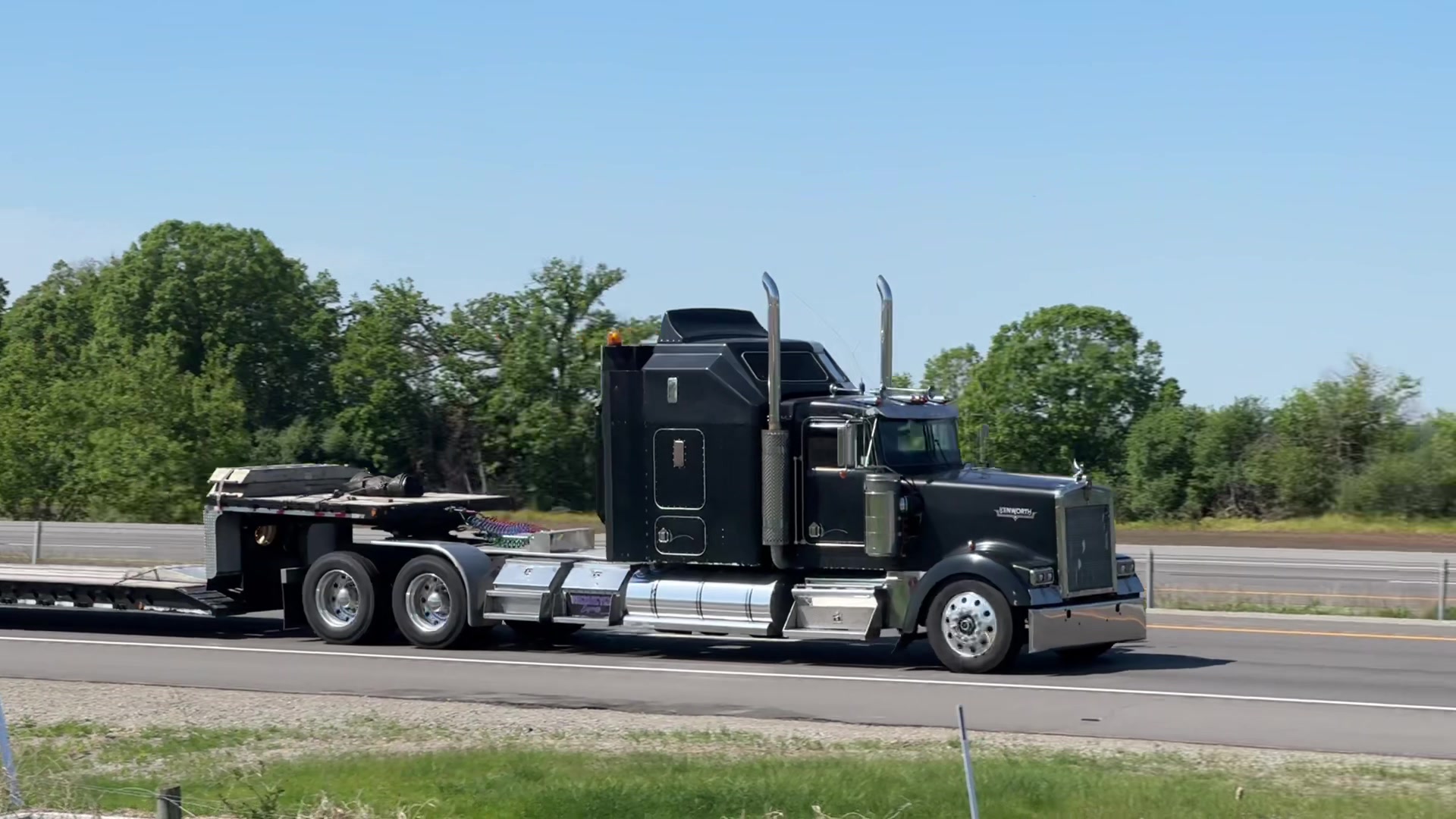 @WiscoBigRigs
