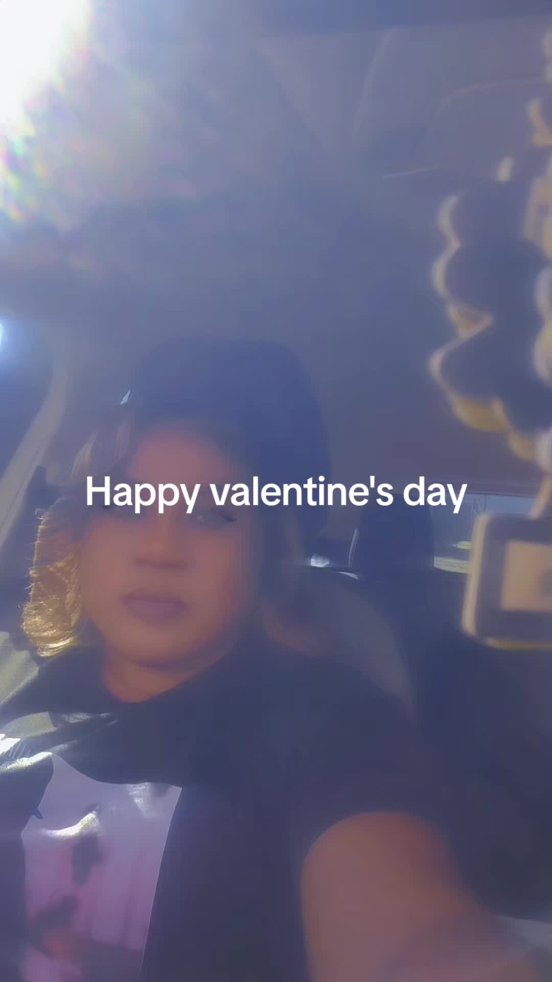 @Claudine Guillioto