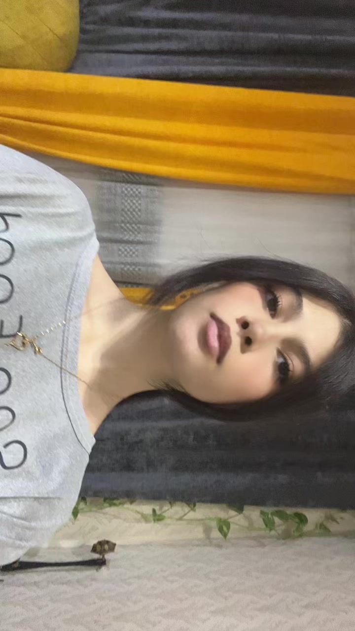 @M0bin4_xi
