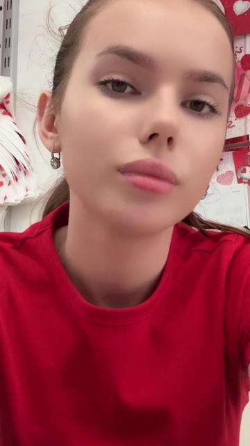 @Неония 🪷