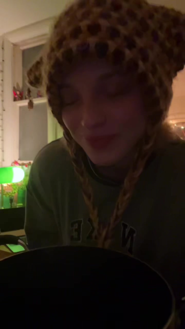 @Liv
