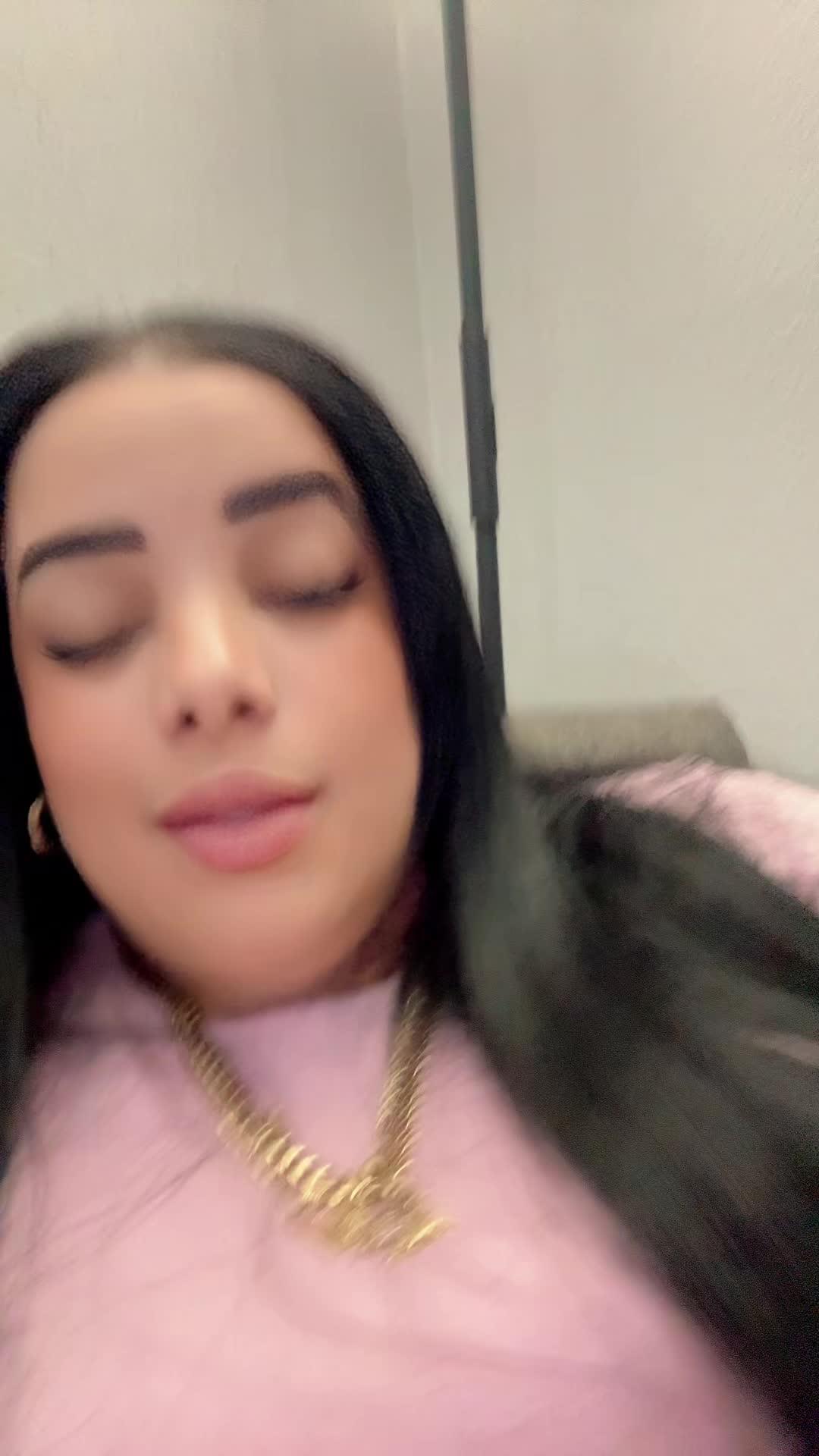 @𝓐𝓷𝓷𝓲𝓪_𝓬𝓫𝓪