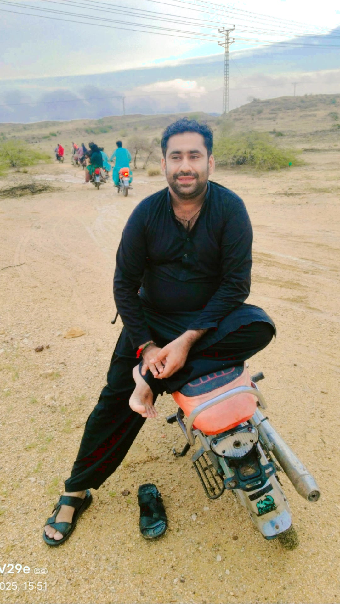 @Santosh Leemani