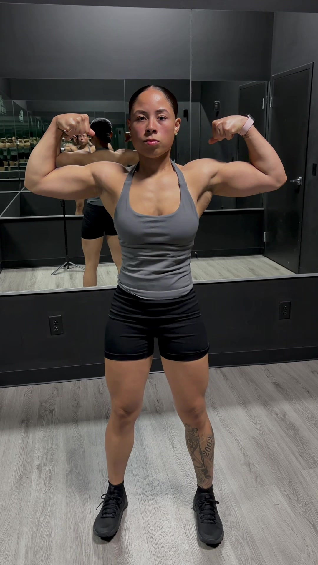 @girlsloveplayy