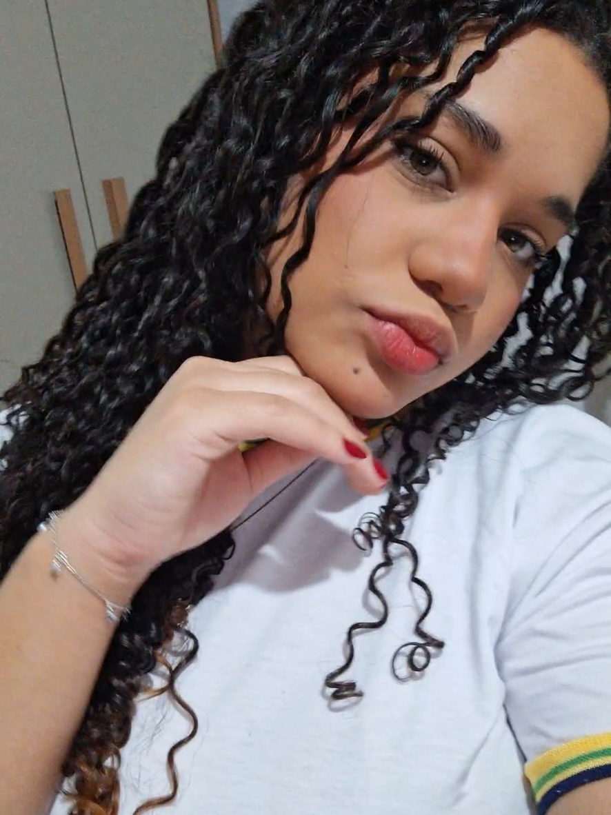 @Vitória Gularte
