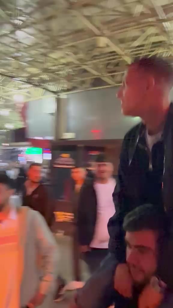 @𝐒 𝐀 𝐑 𝐀 Ç 𝐎 Ğ 𝐋 𝐔🦅