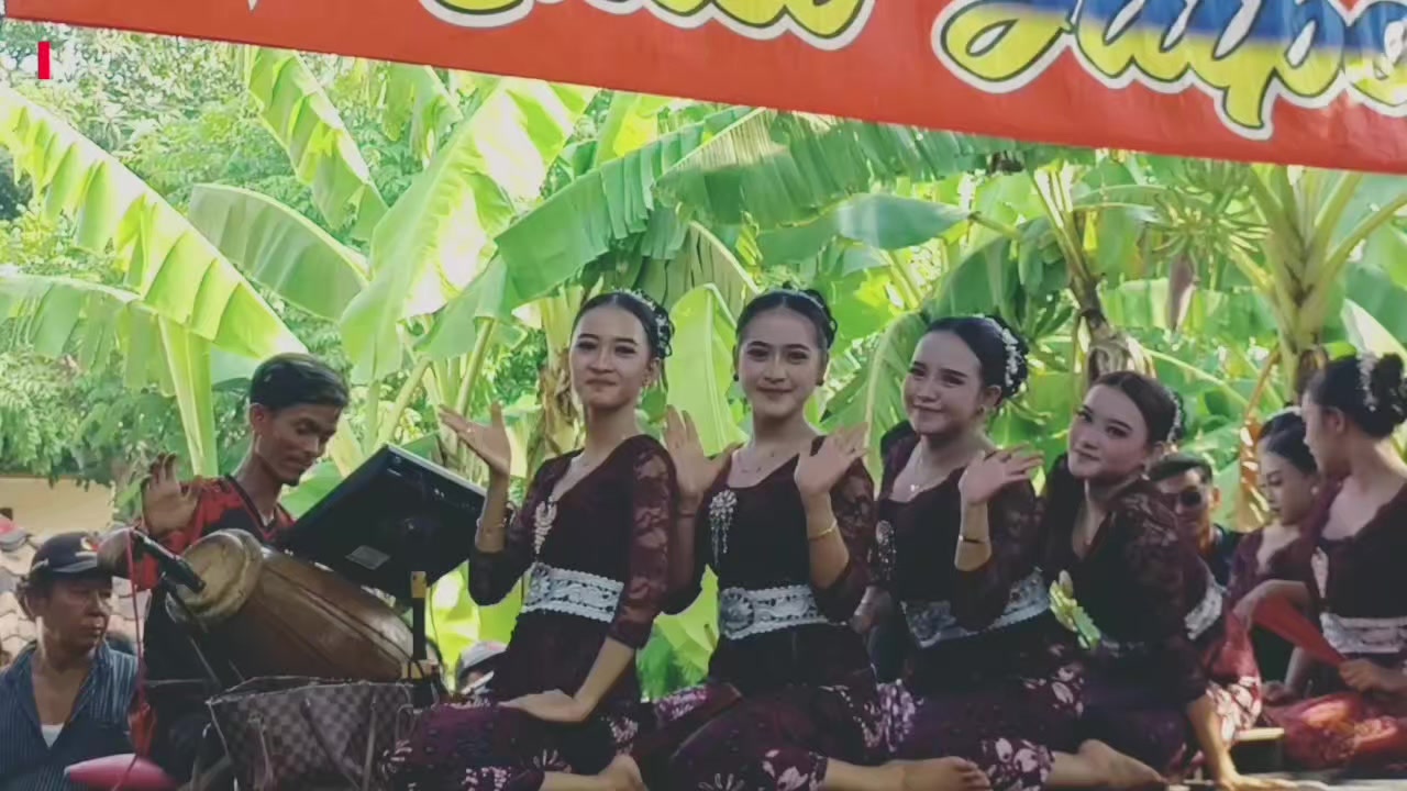 @Koko.-