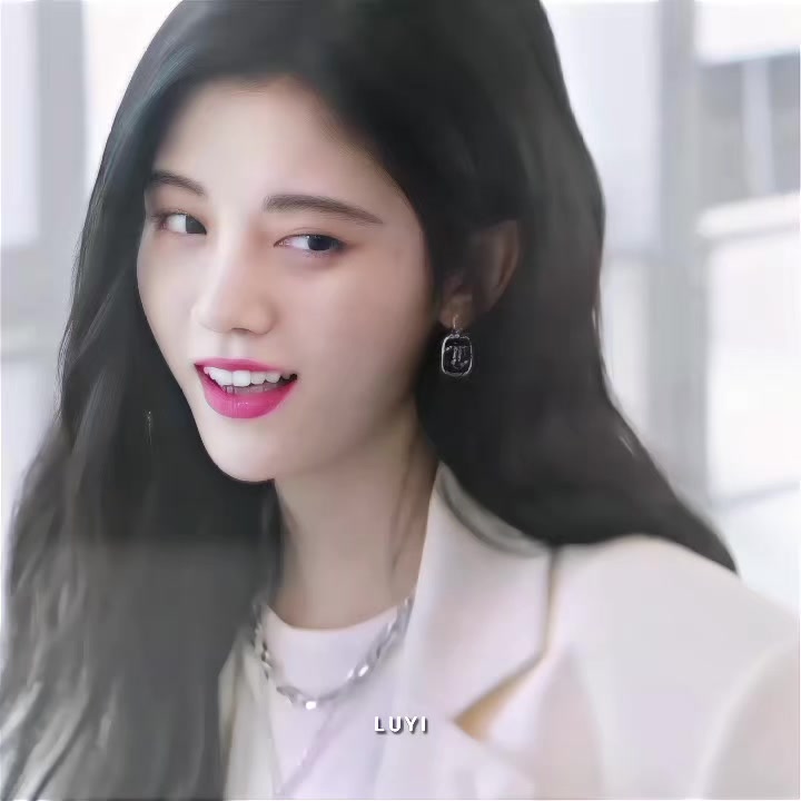 @ʟᴜʏɪ🎐