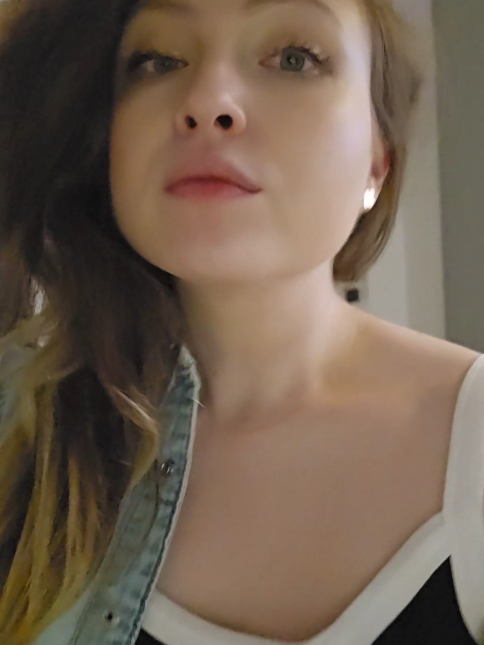 @Monika Mikoo💋