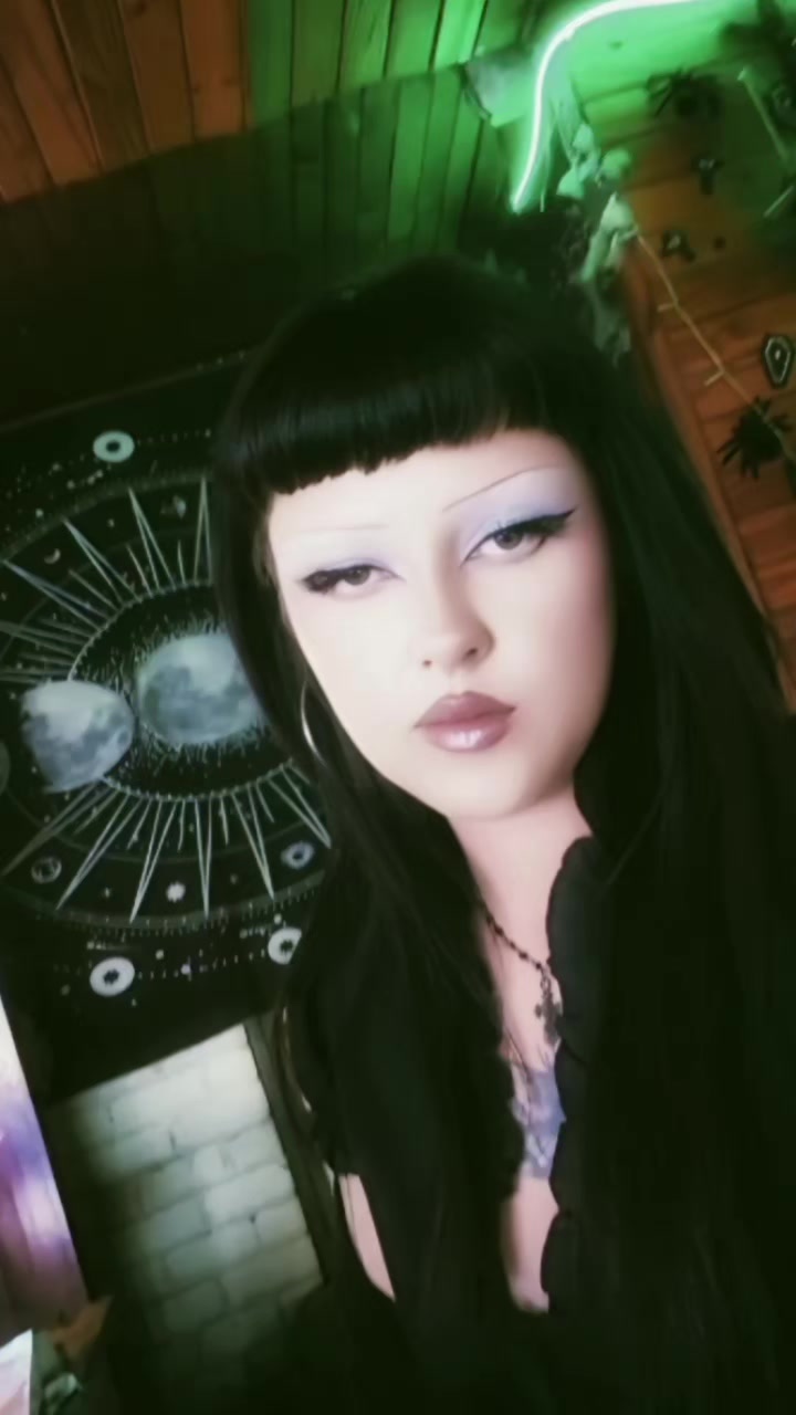 @🖤𝔐𝔢𝔤𝔞𝔫🥀