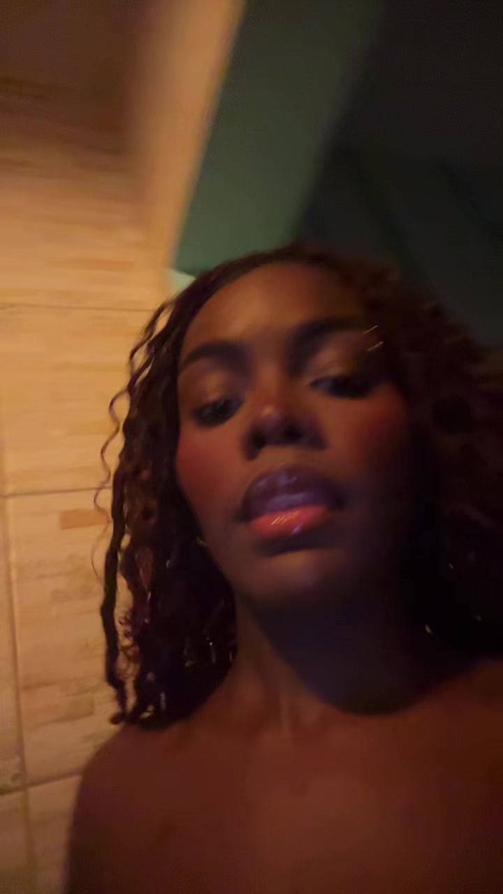 @soueuvivi