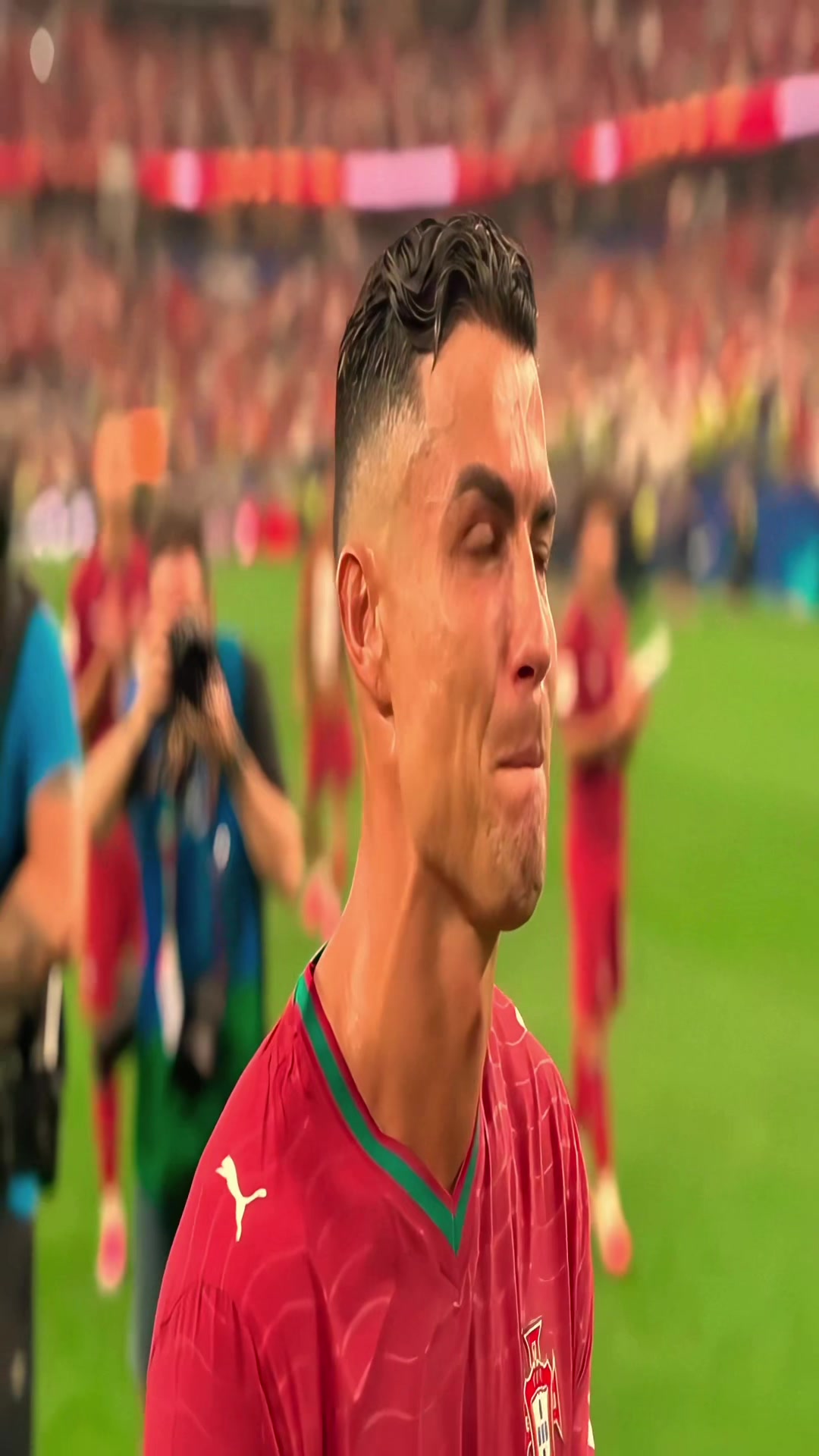 @️