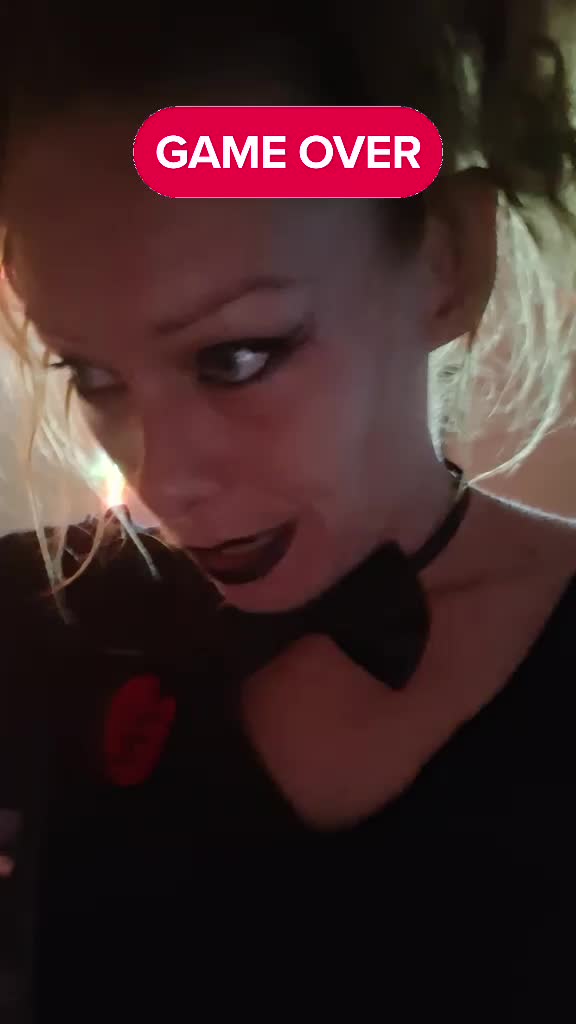 @🧚♂️🧚♀️🧛♂️🧛♀️🫅👸