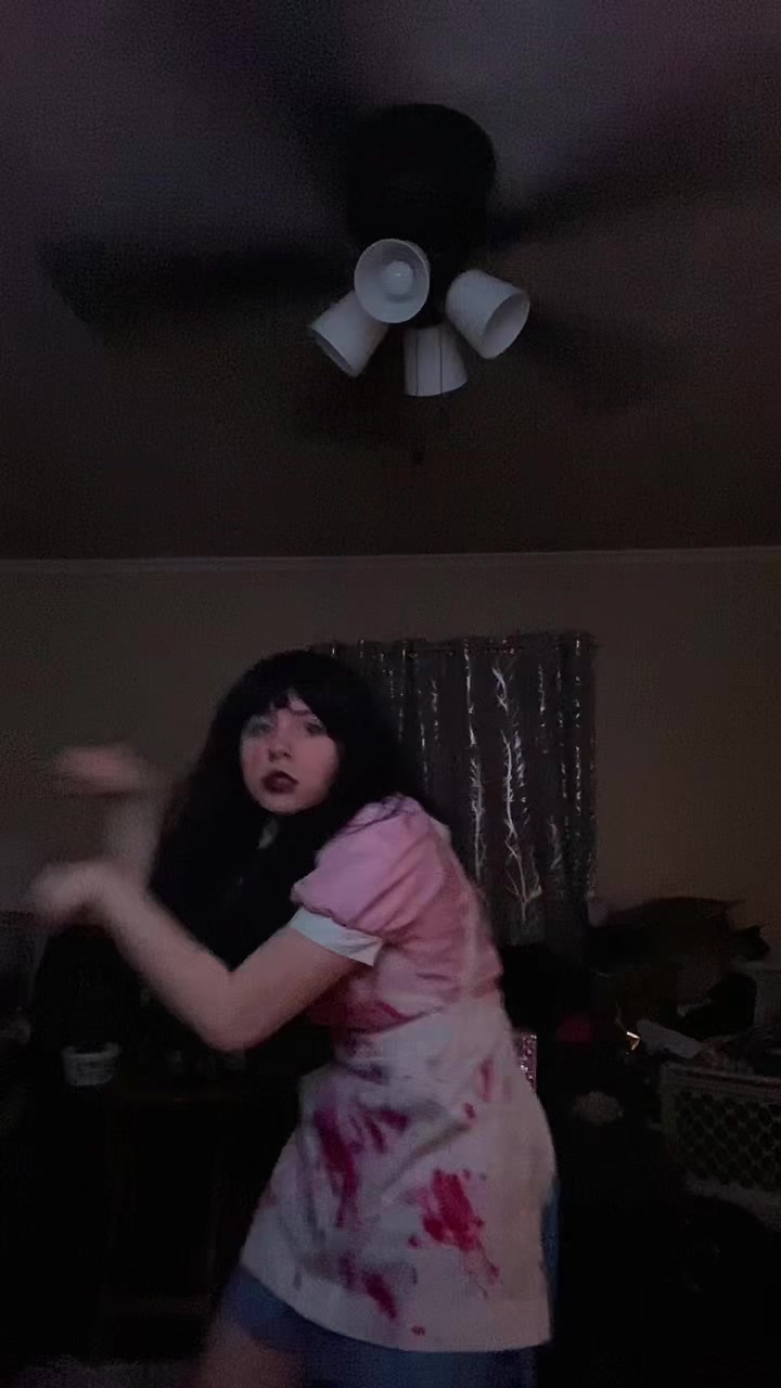 @クロエ ^>^