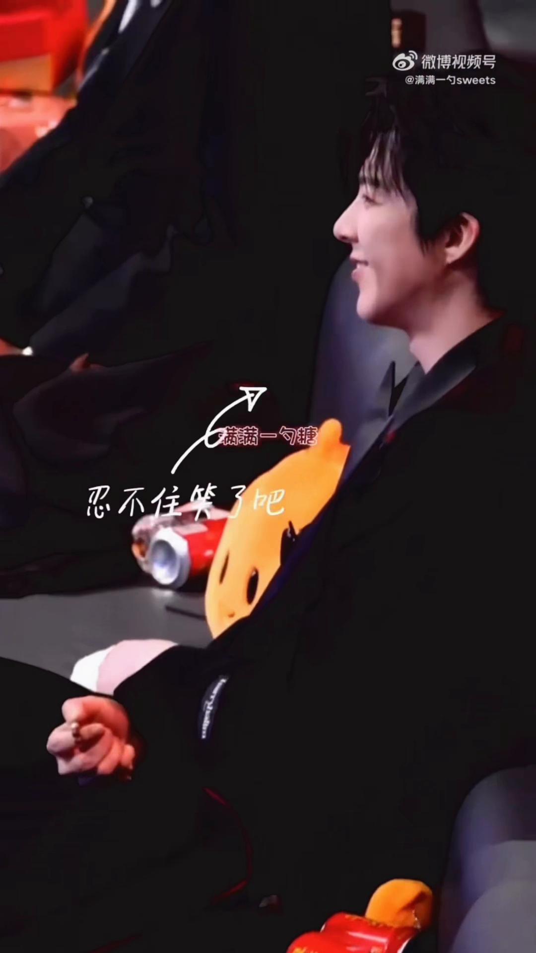 @LynLareina 🍬