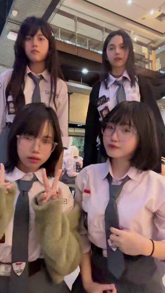 @ちか