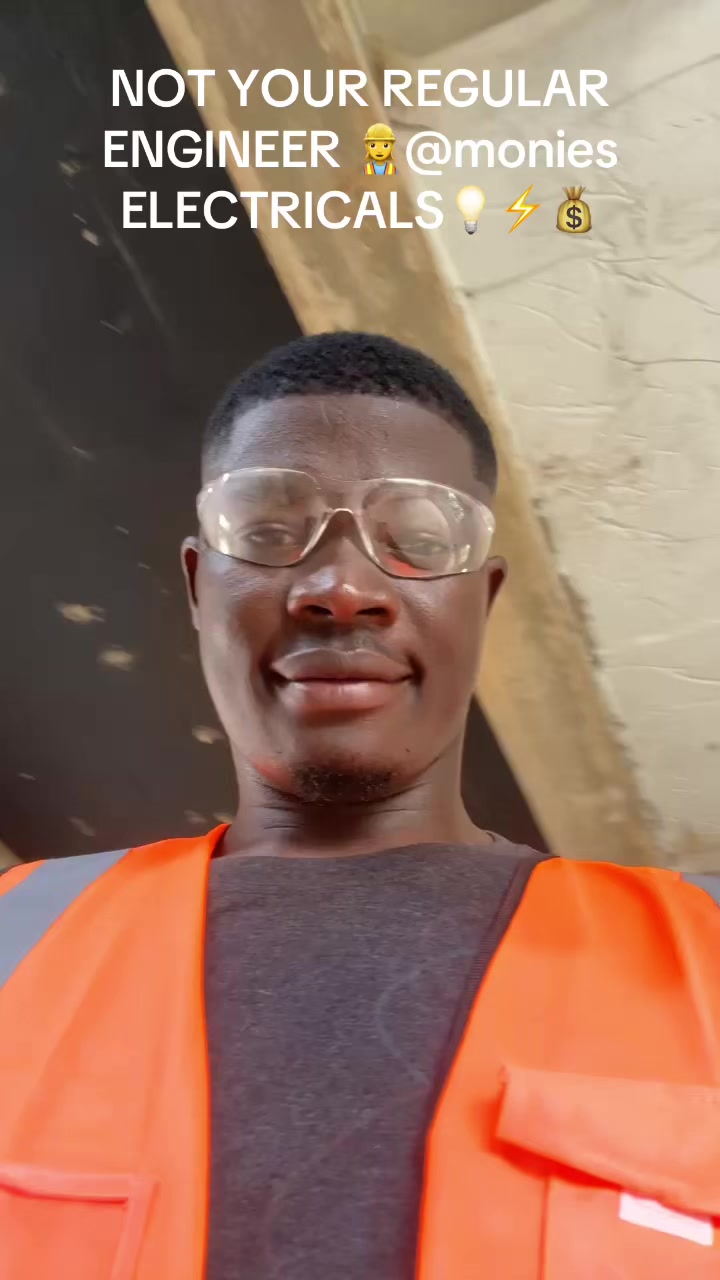 @Nana_Kojo monies💰💰