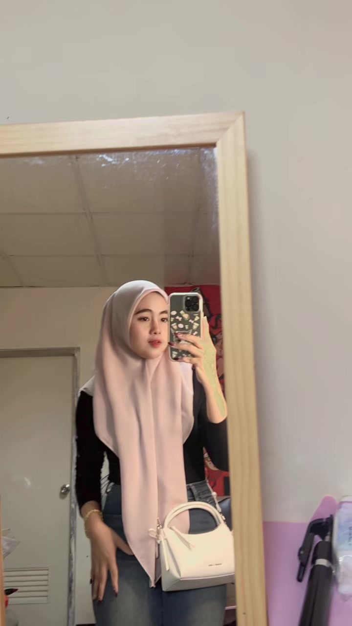 @Sari