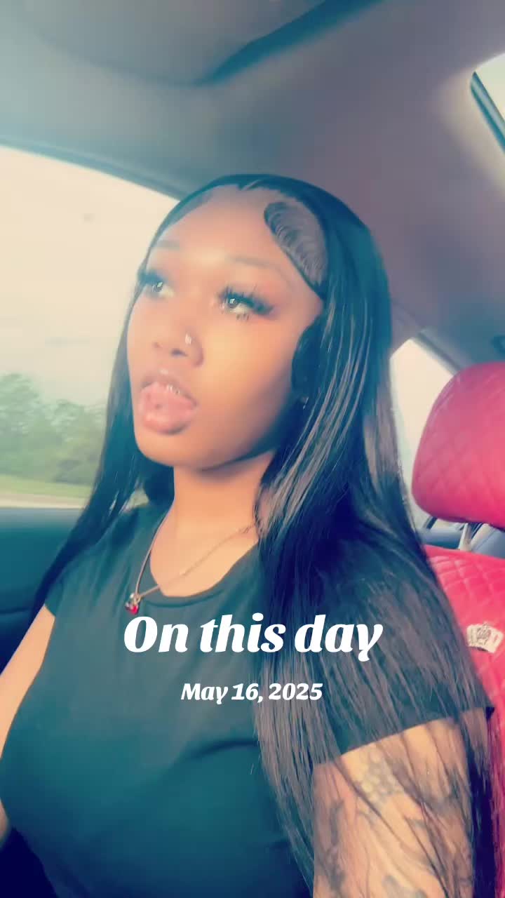 @Aurii💕