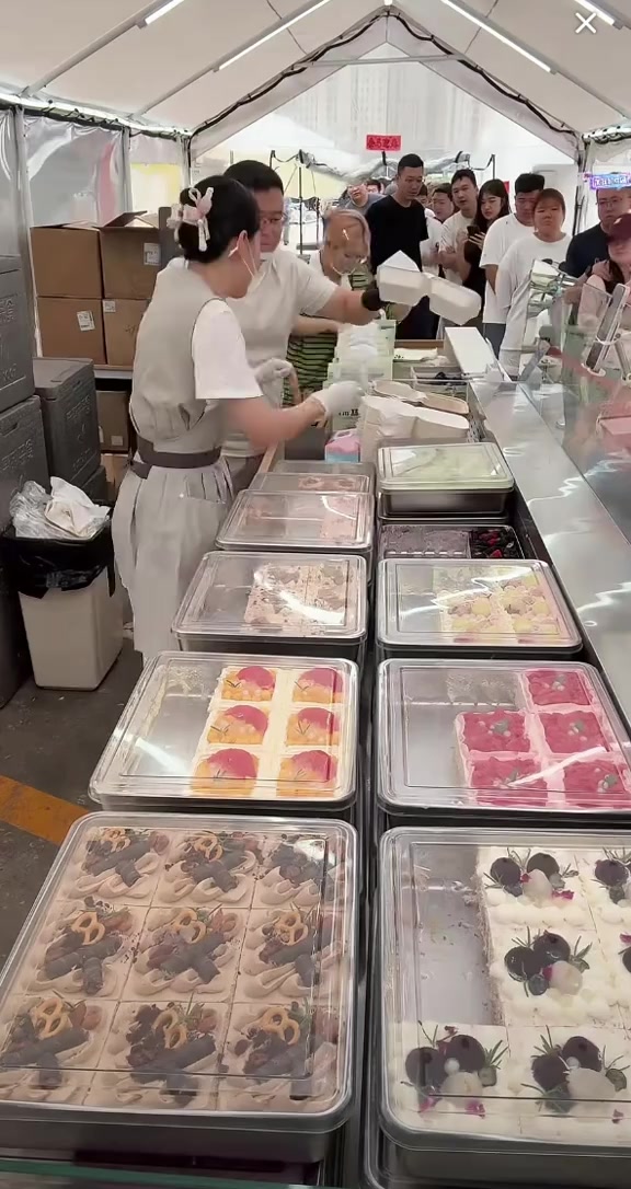 @lovely tiramisu