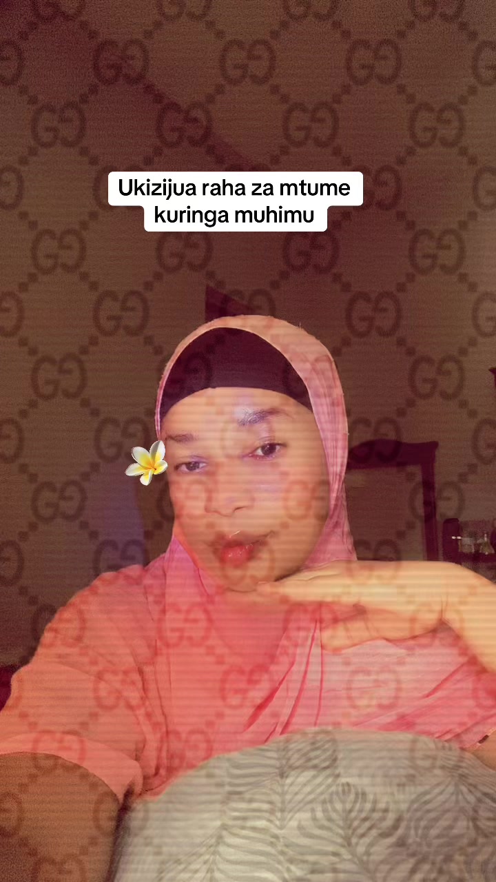 @୨୧ 𝑇𝑎ℎ𝑖𝑦𝑎 𝑇𝑎𝑤𝑖𝑤𝑖 ୨୧