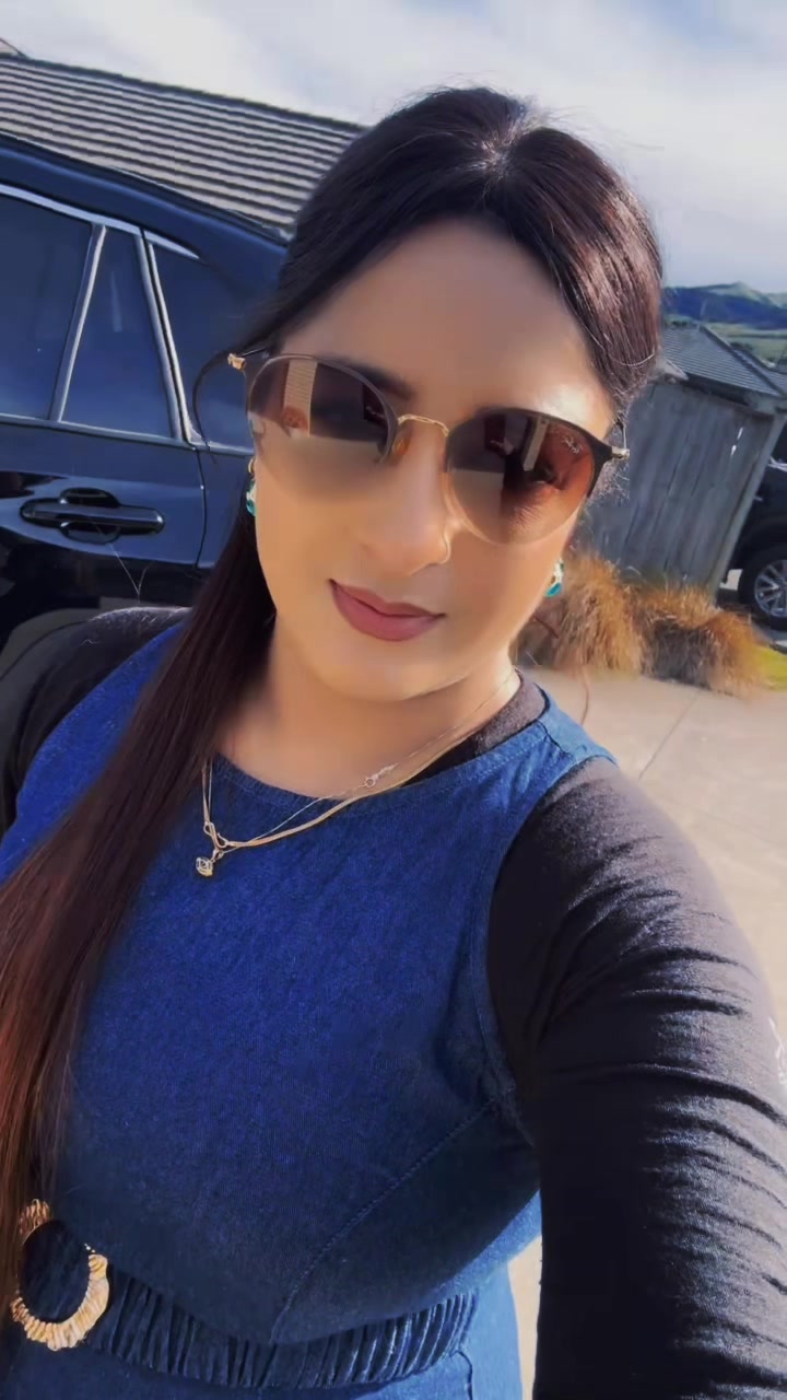 @Riya_Sardarni