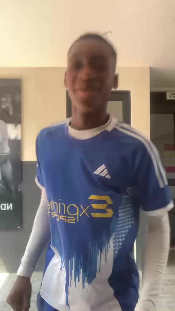 @SUAMI 23 ⚽✅