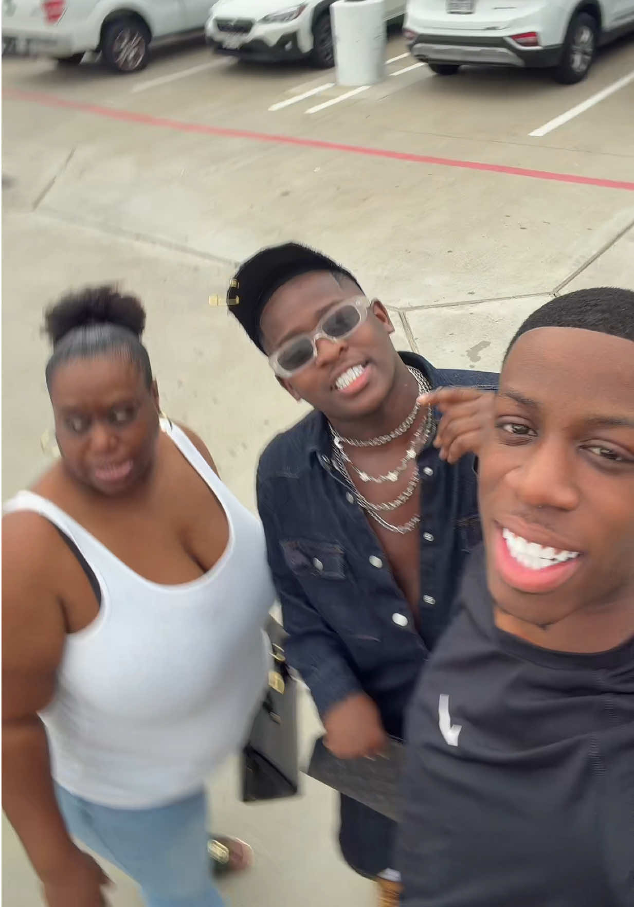 @BEEJAY_TV