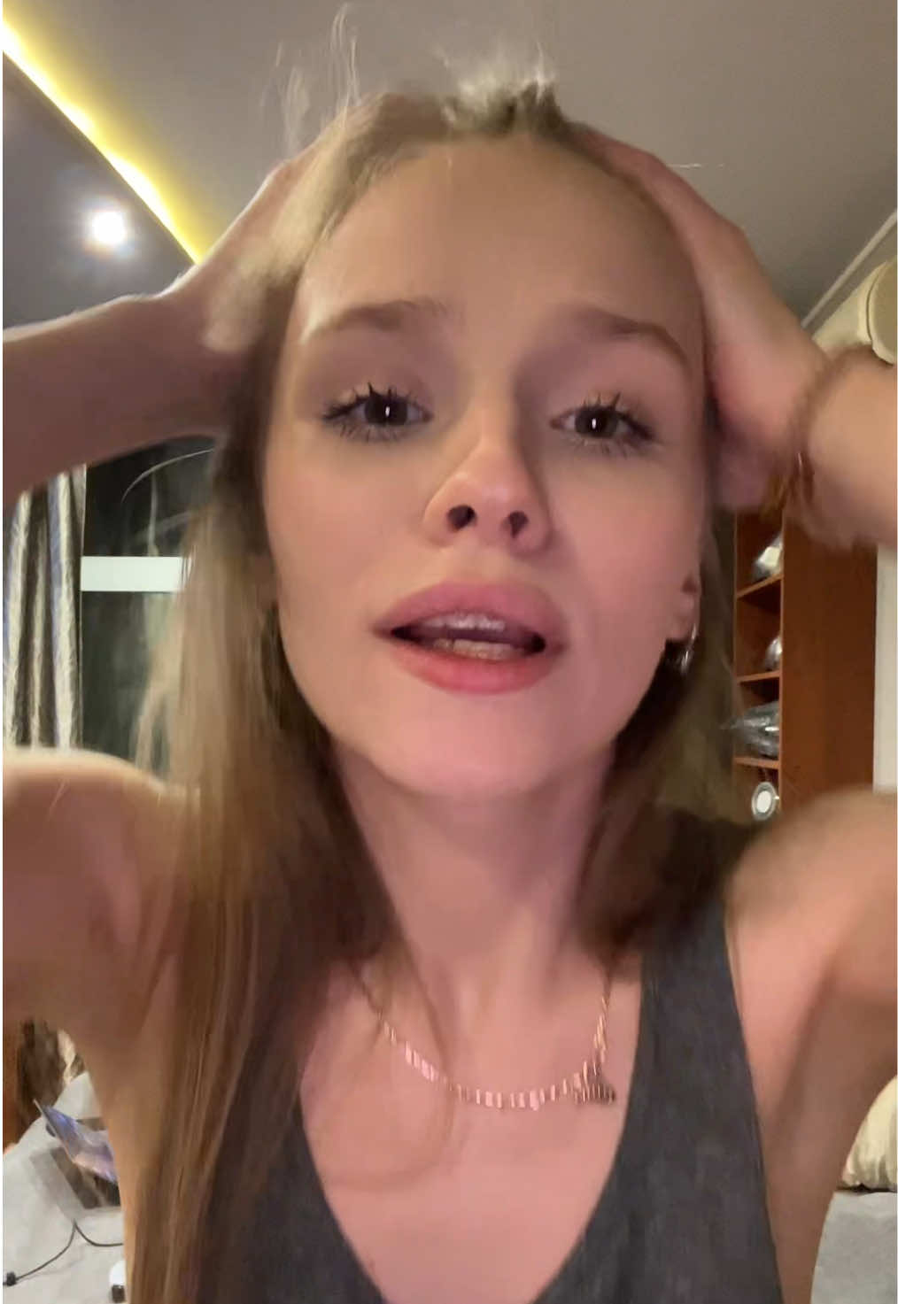 @Renata