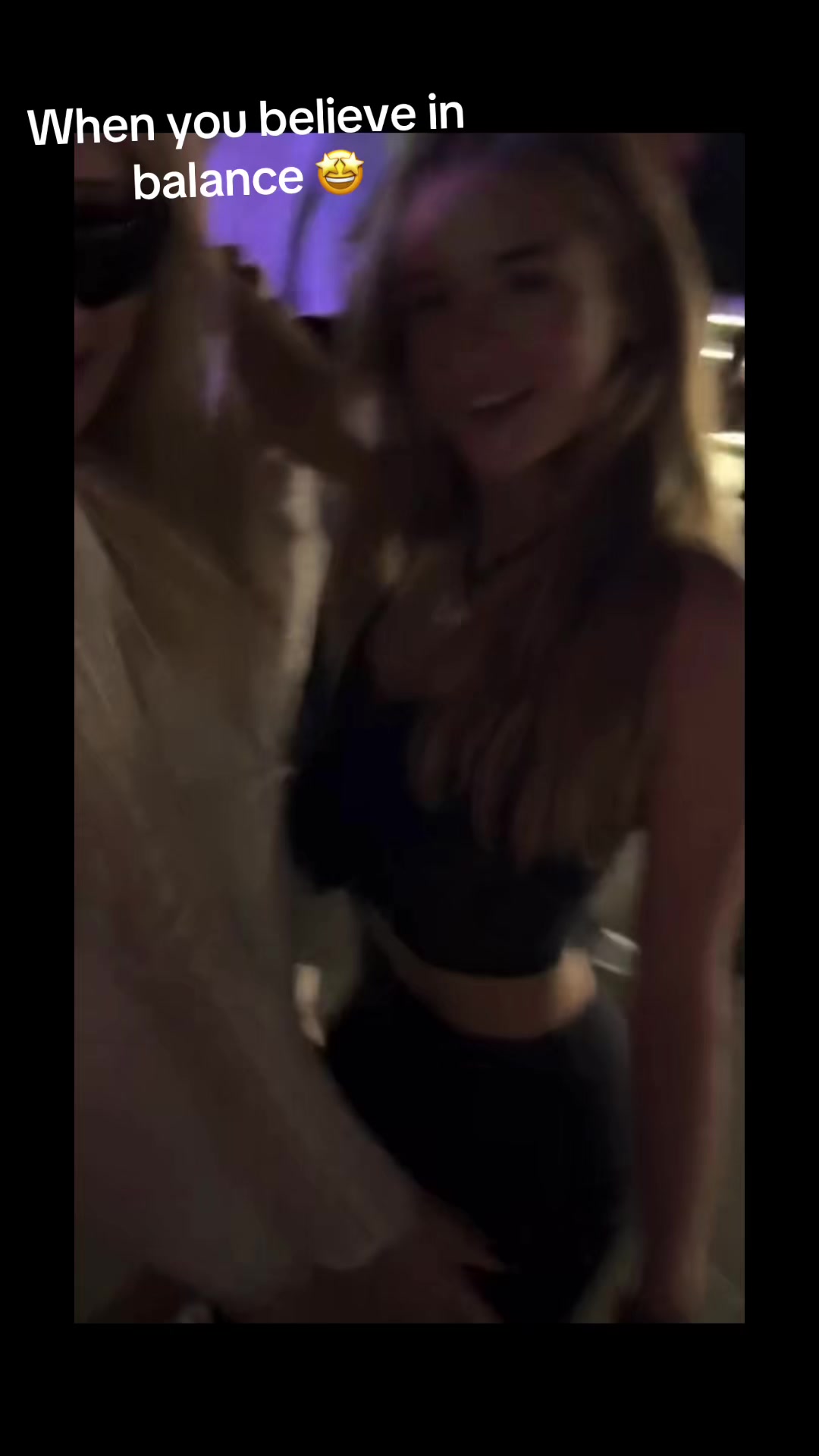 @bella