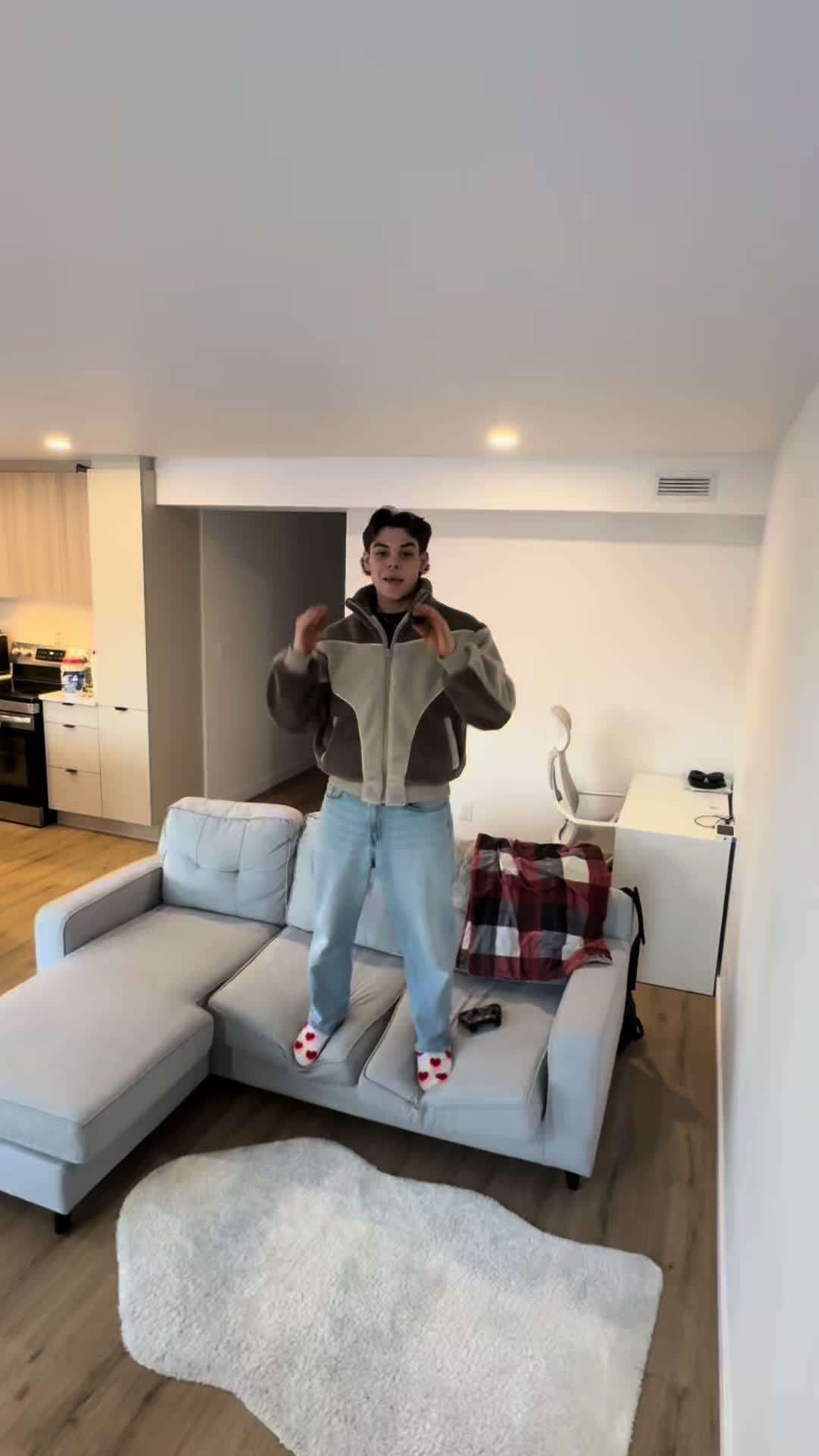 @JAY