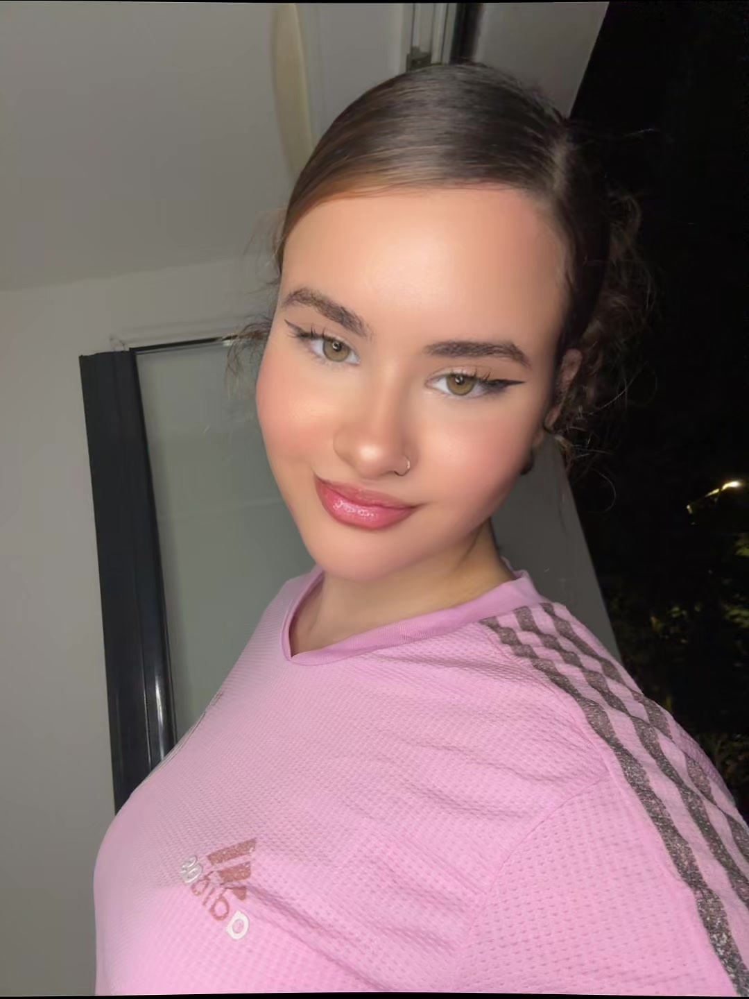 @𝒯ℯ𝓈𝓈𝒶．𝒞ℋ