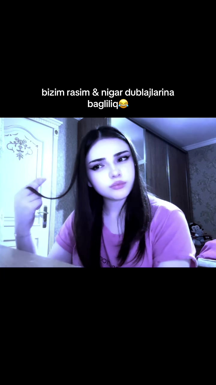@⃟