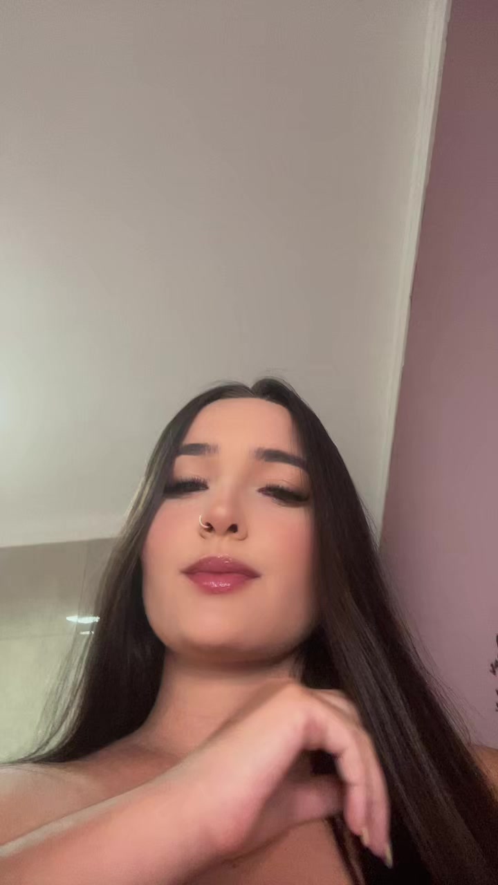 @Larissa Nunes 💜