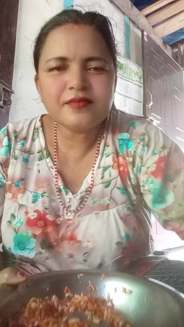 @अनु र