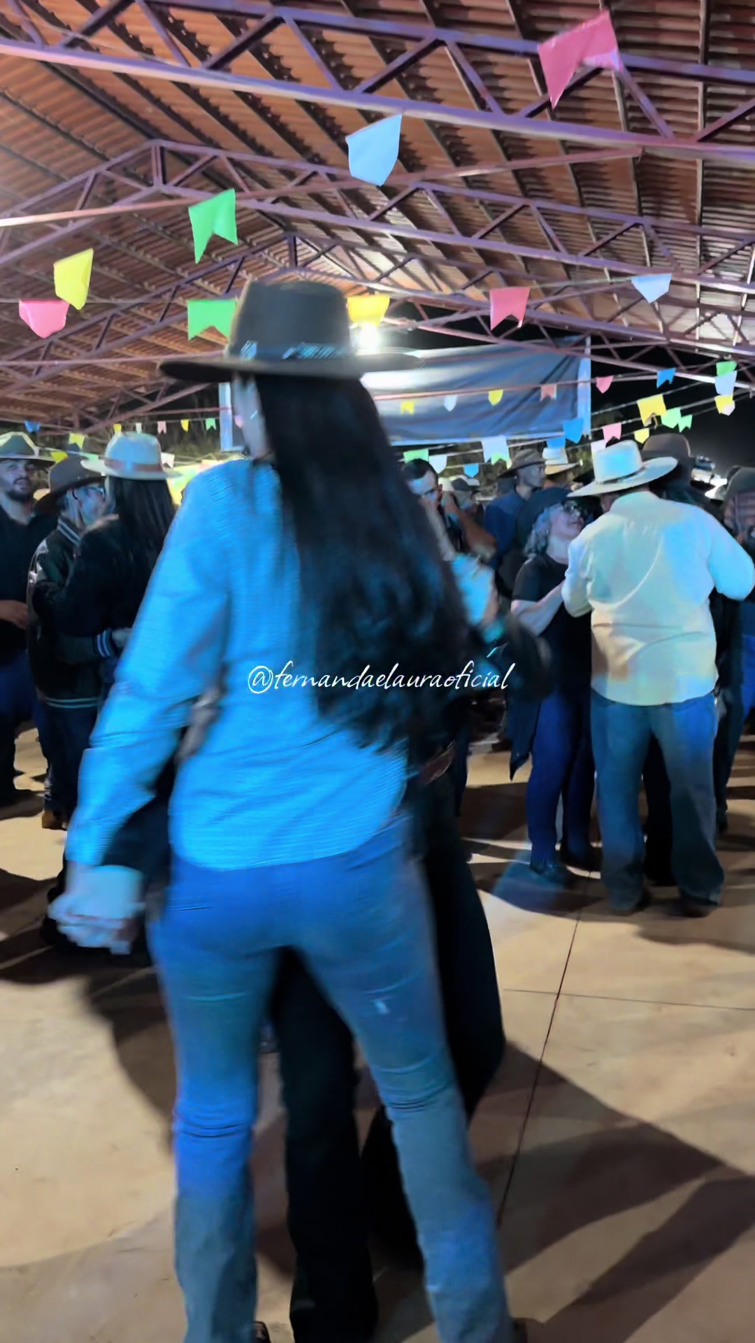 @Laura Machado Oficial