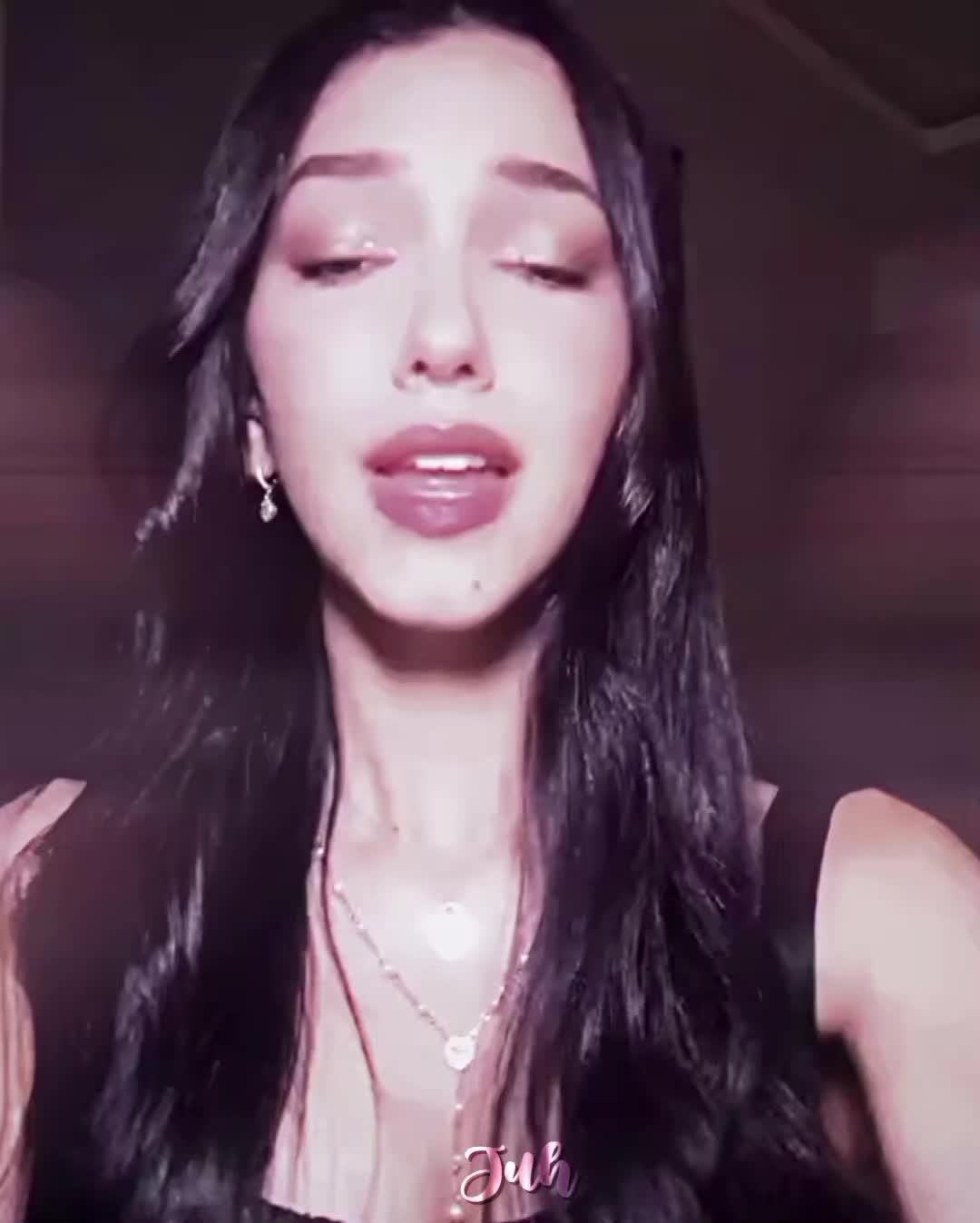 @𝓙𝐮𝐡