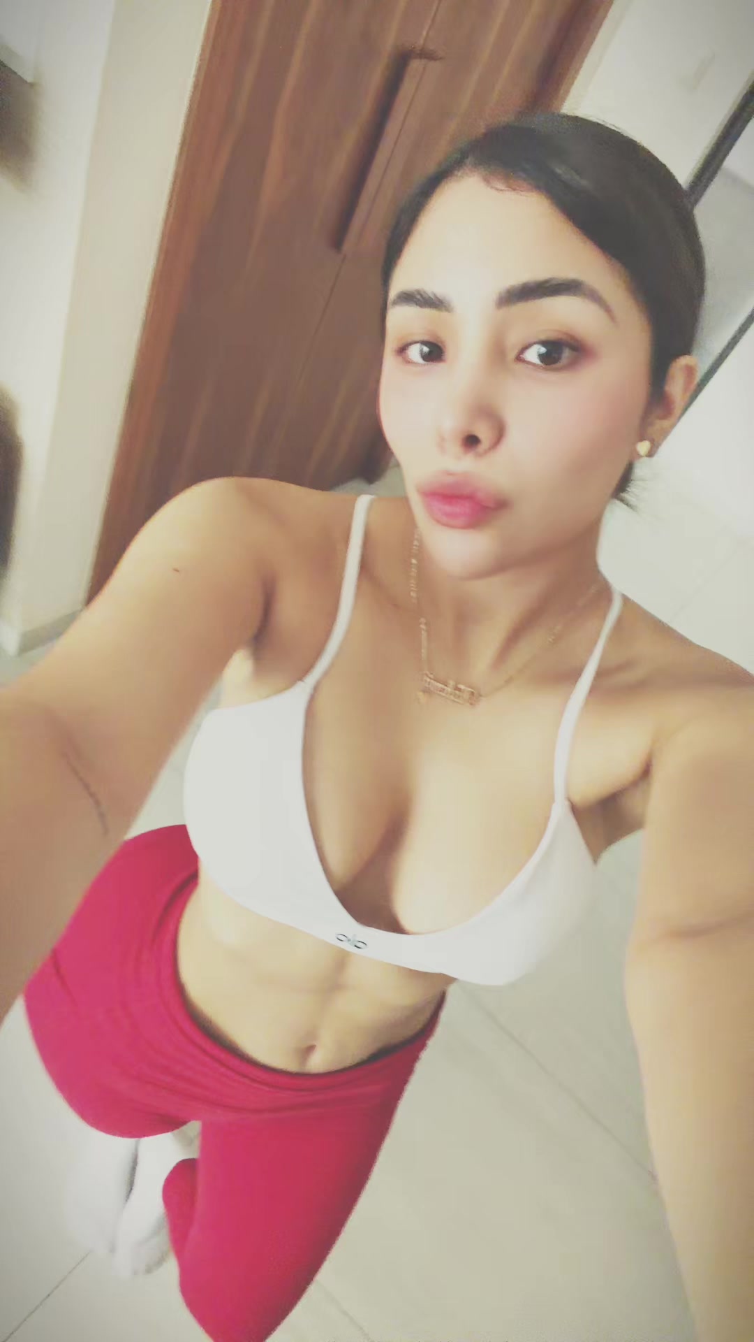 @Nahomi Persal ✨