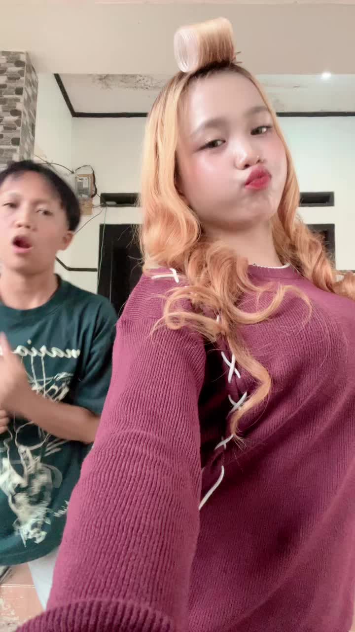 @celynn🐳