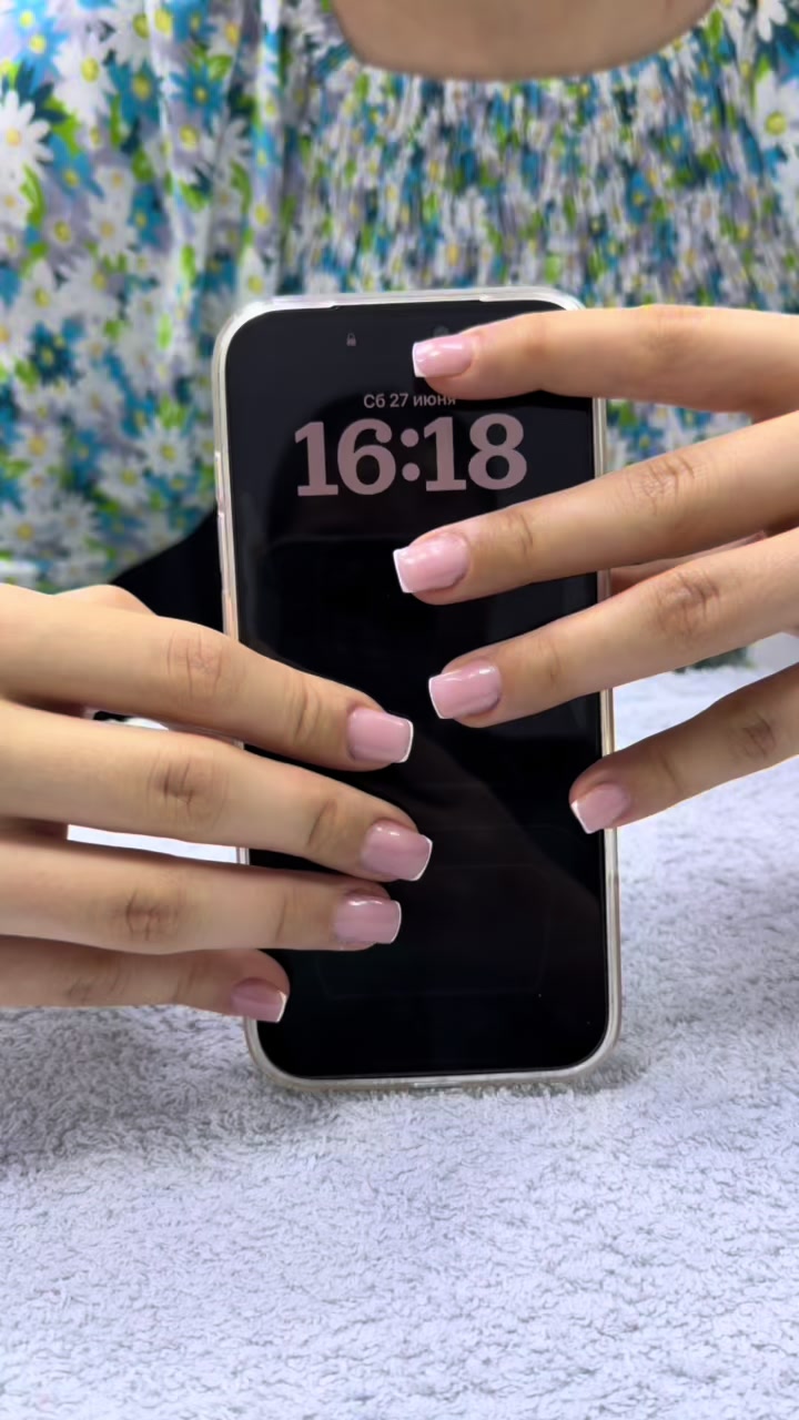 @Merjenay_nails