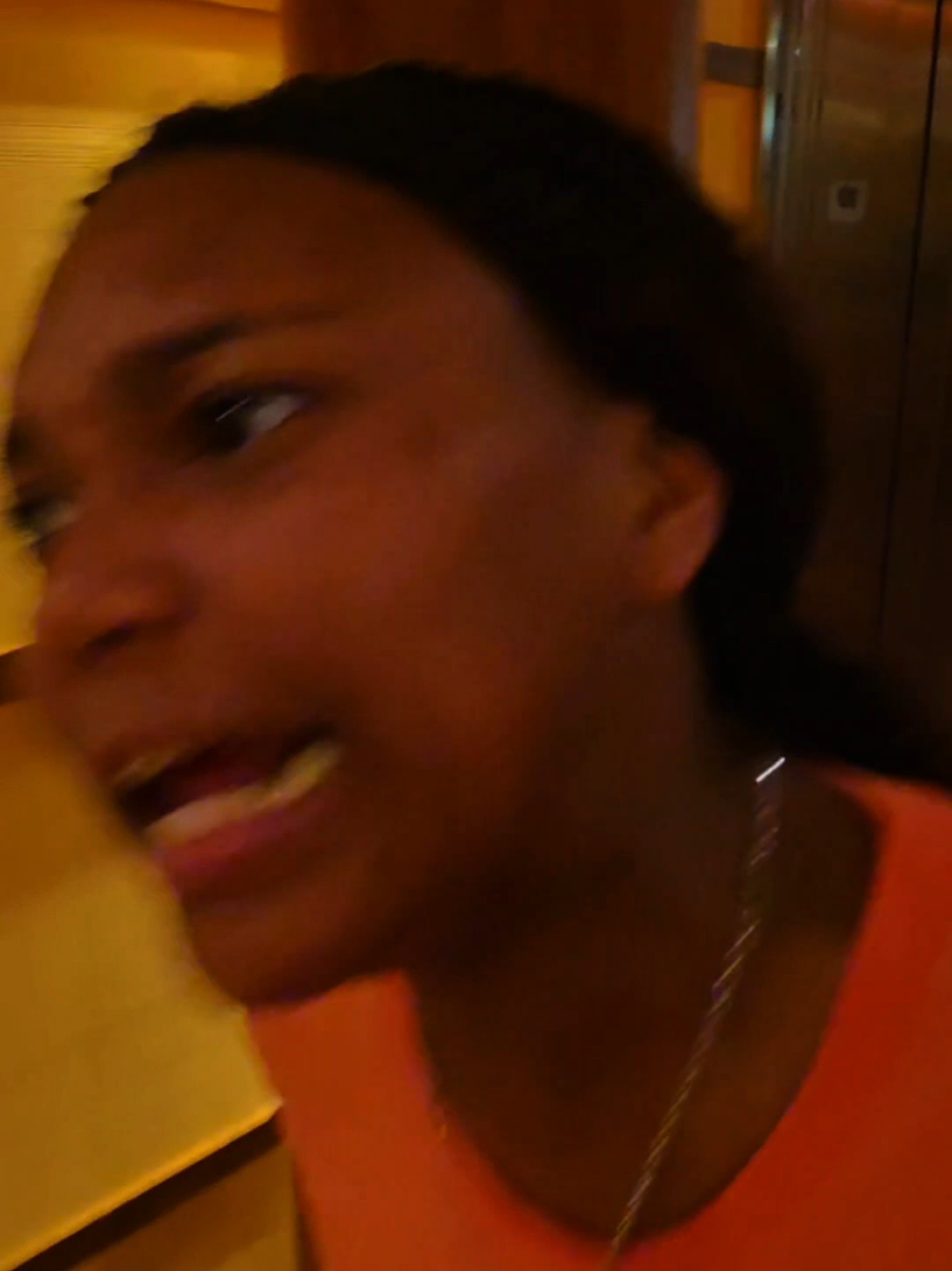 @_teezeey
