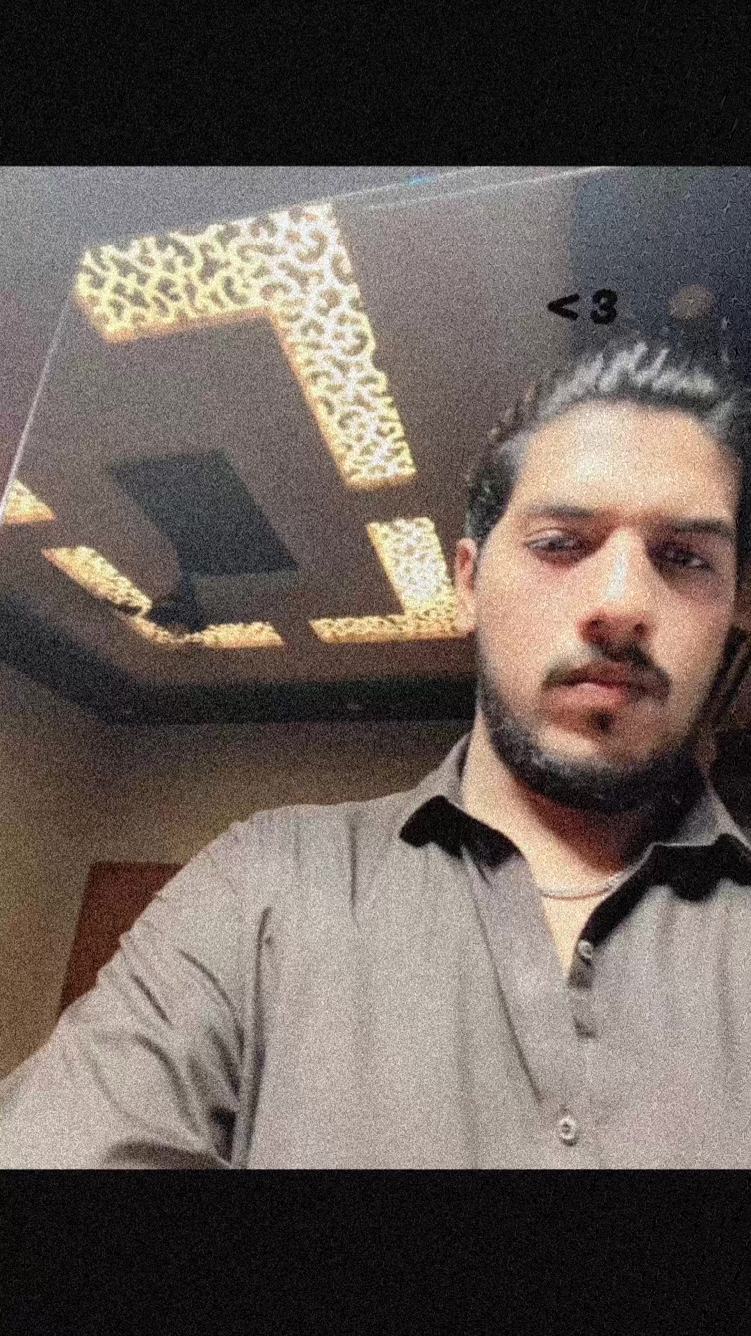 @عثمان