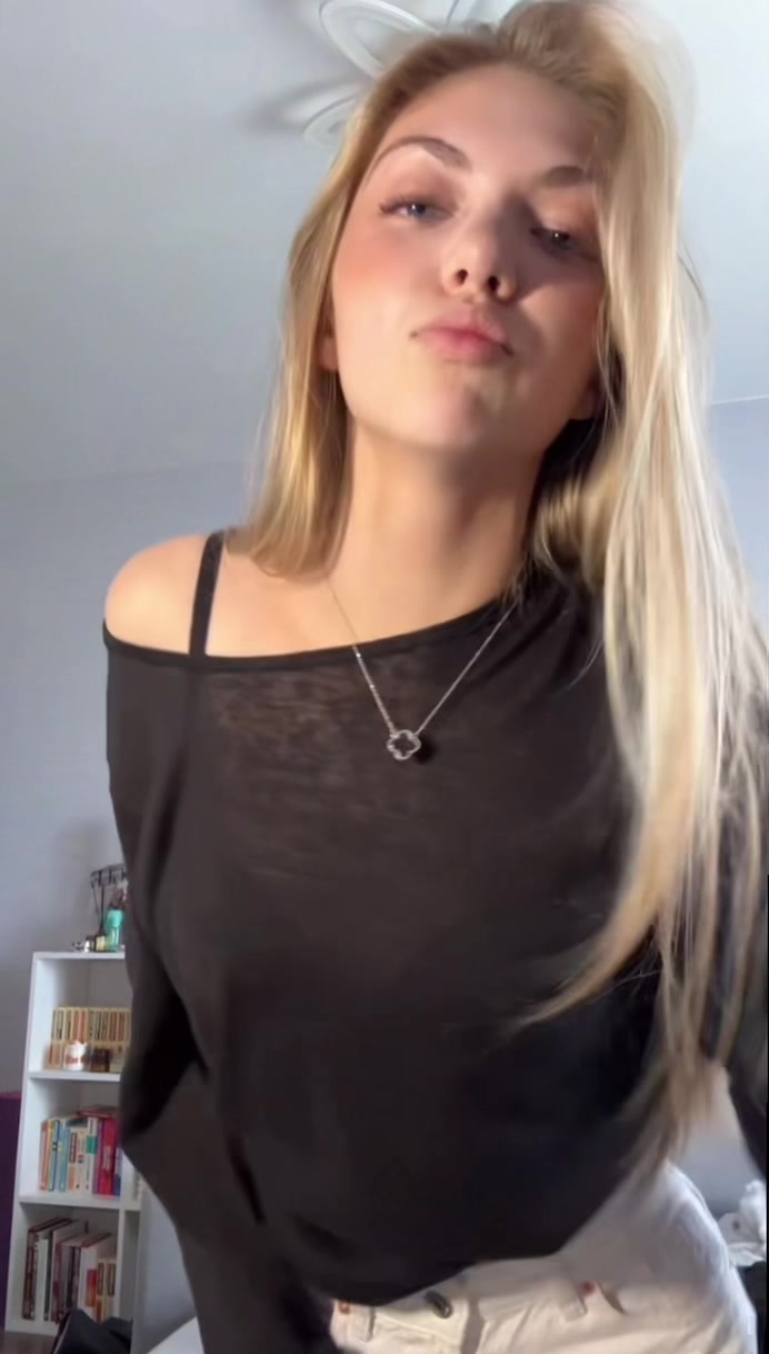 @anya