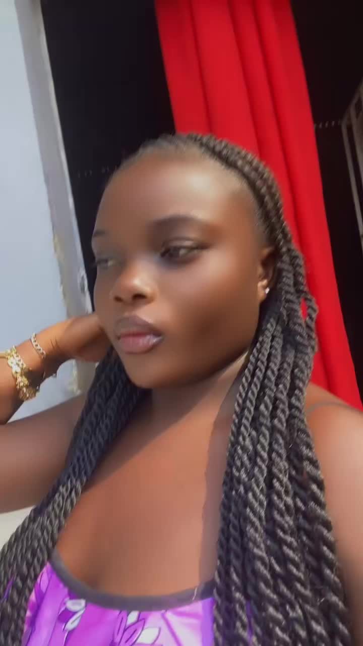 @Eliana Menga