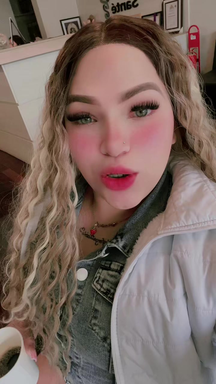 @Ana Diaz🍓💋