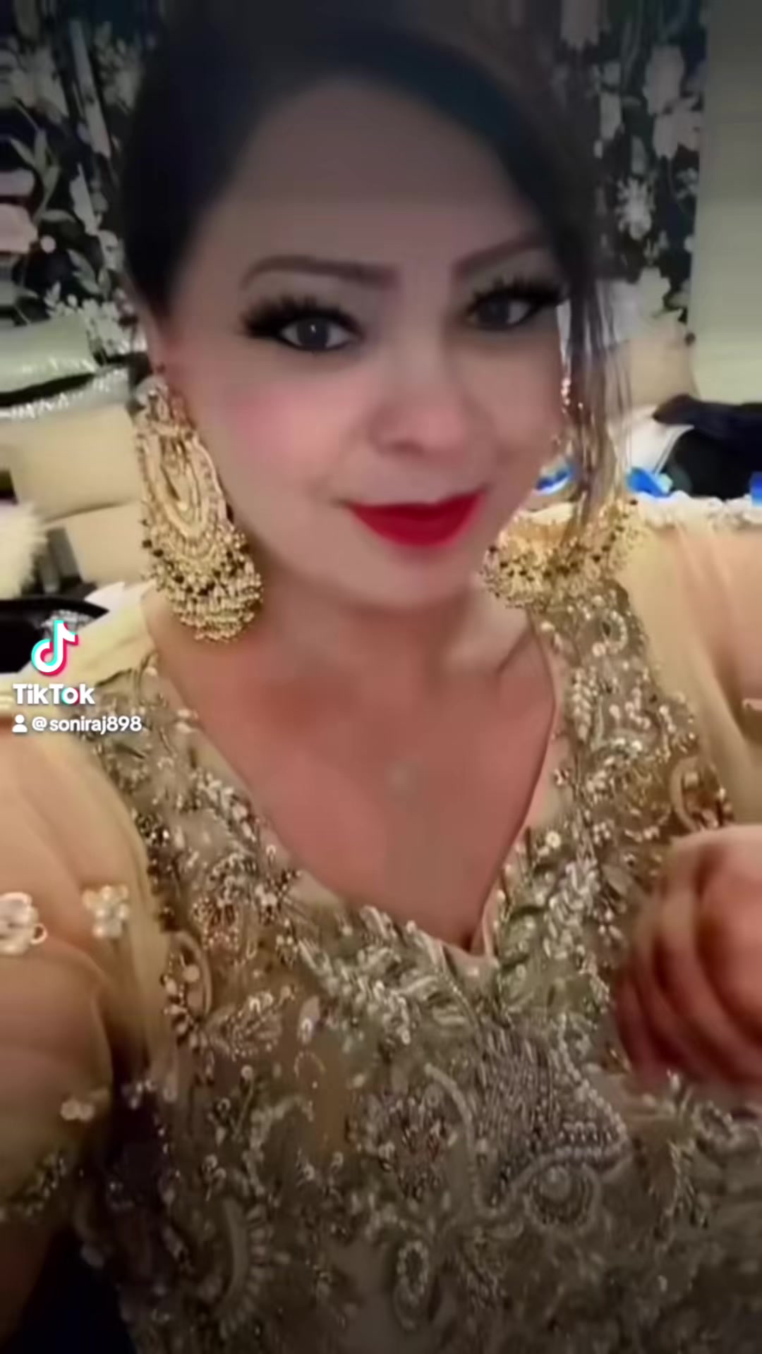 @Soni Raj898
