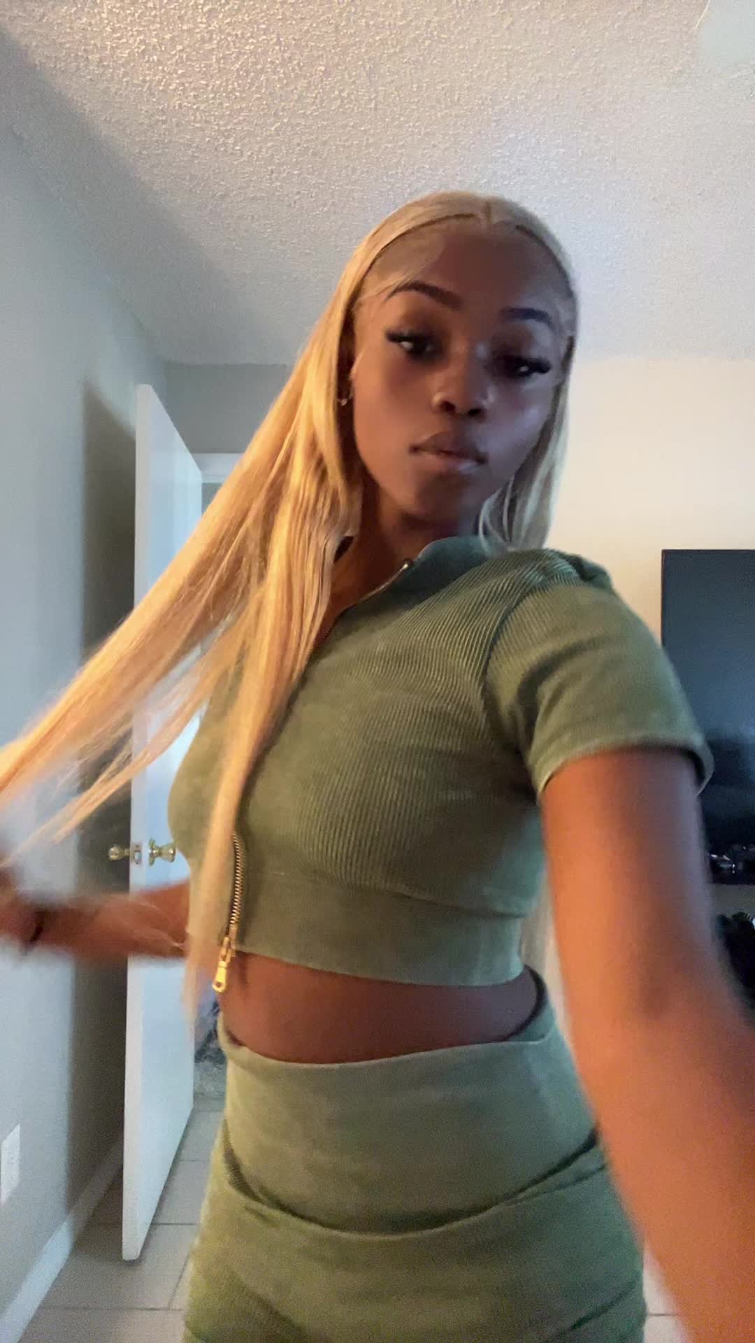 @aysia💋