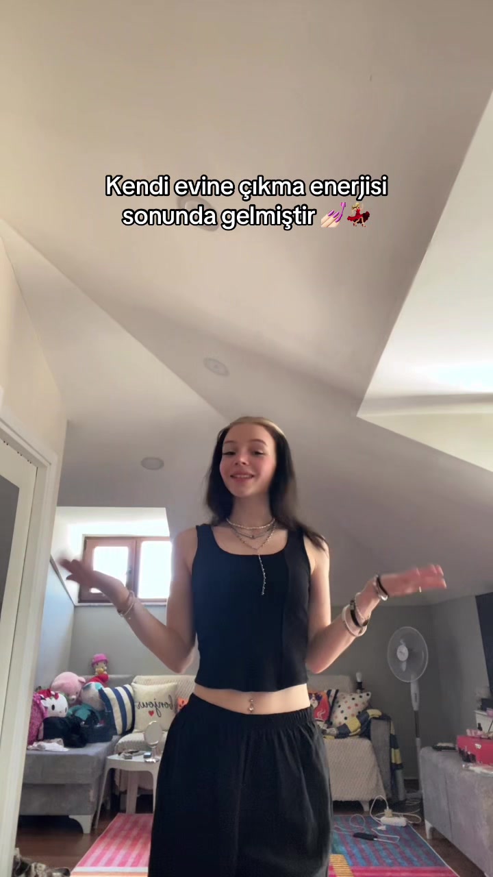@_.adenn3