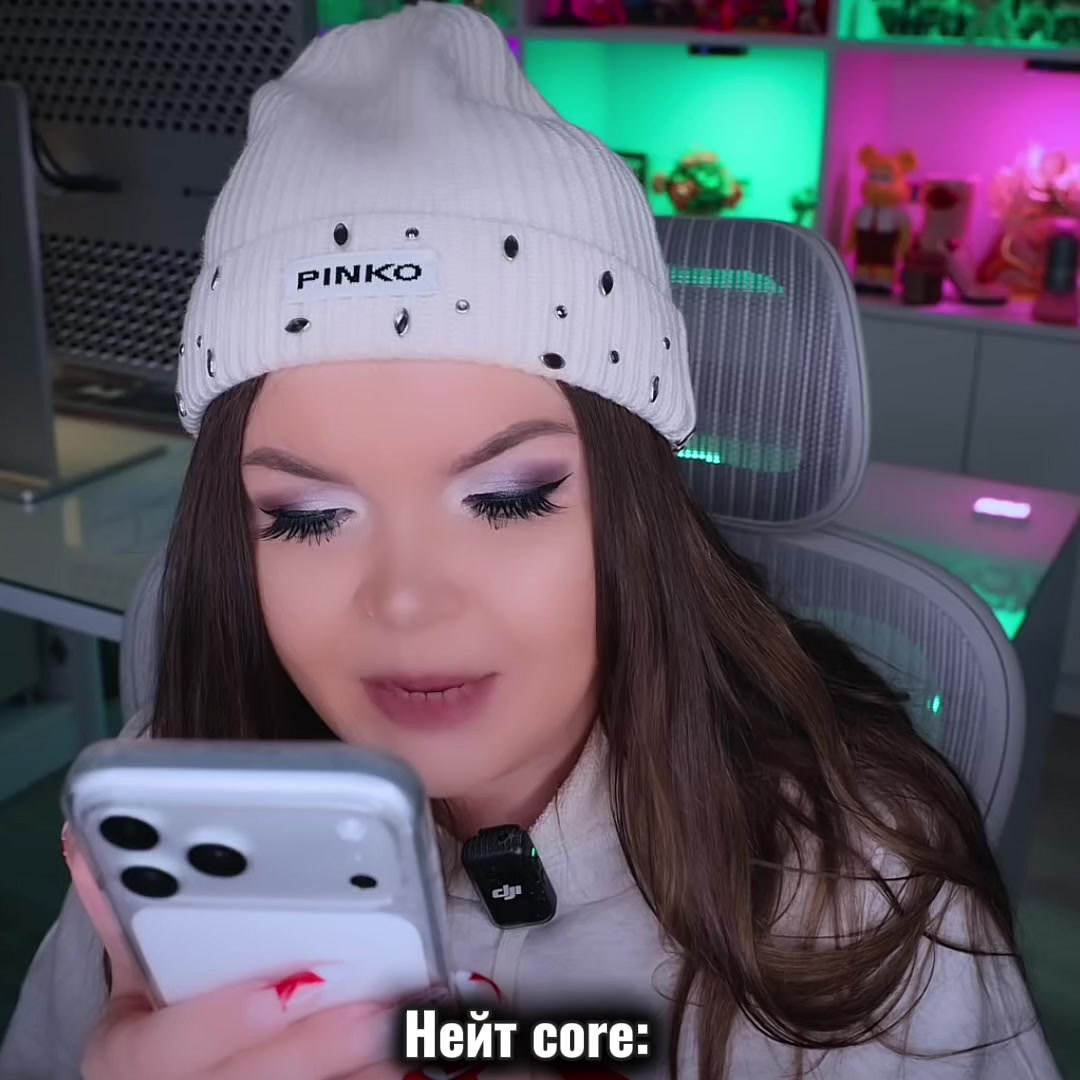 @Аури🧸