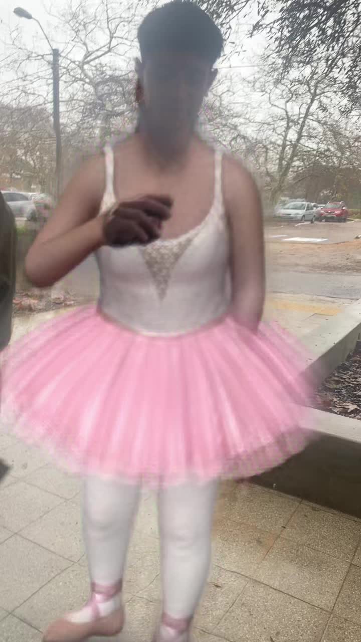 @🦧💋♟️🏮🐝🍄🪐🍒